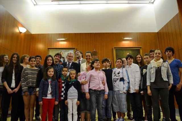 Pilar Rojo reinvindica o concurso escolar do Parlamento para fomentar  o interese dos máis novos pola institución